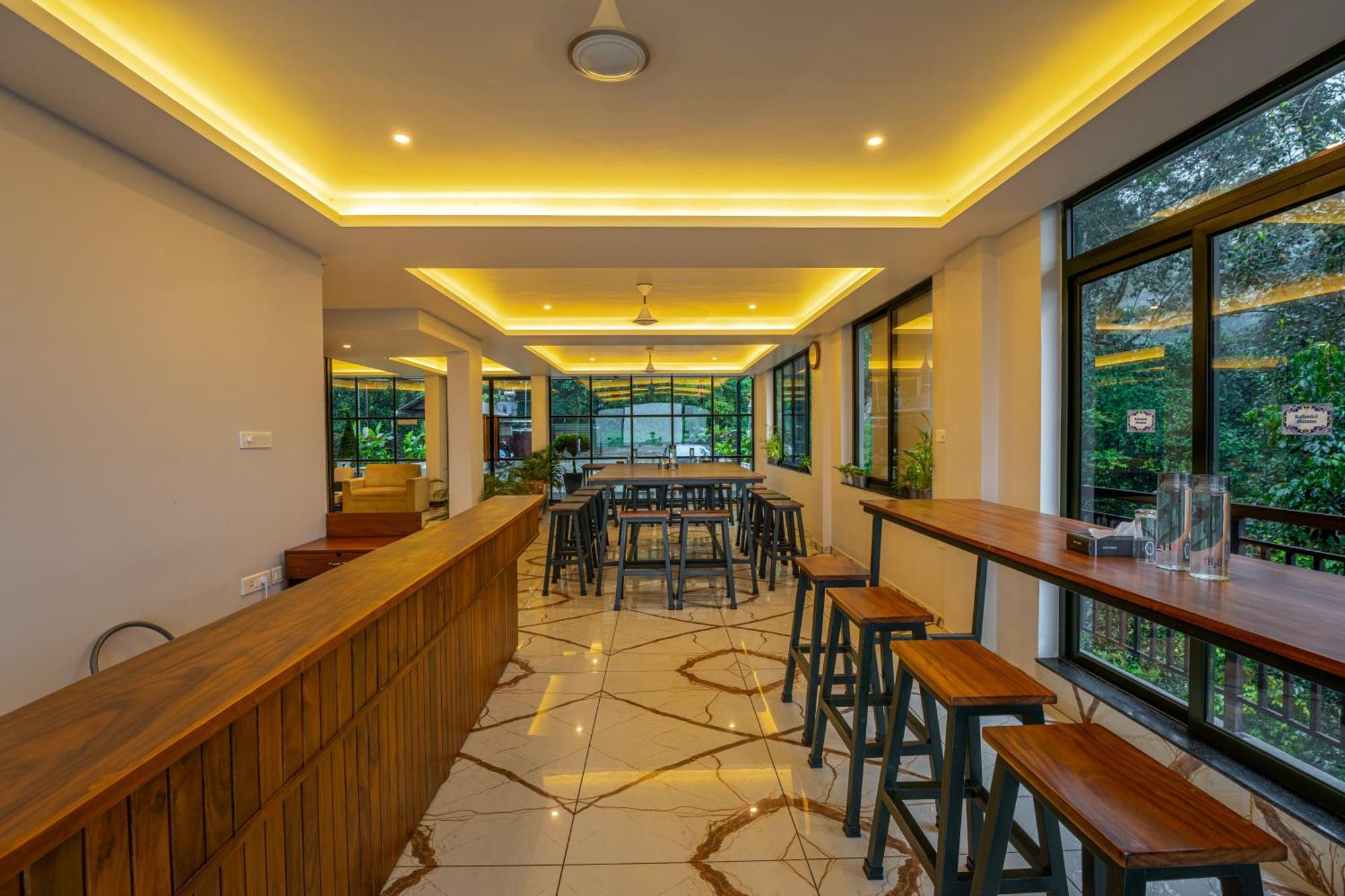 K Mansion Apartment Munnar Bagian luar foto