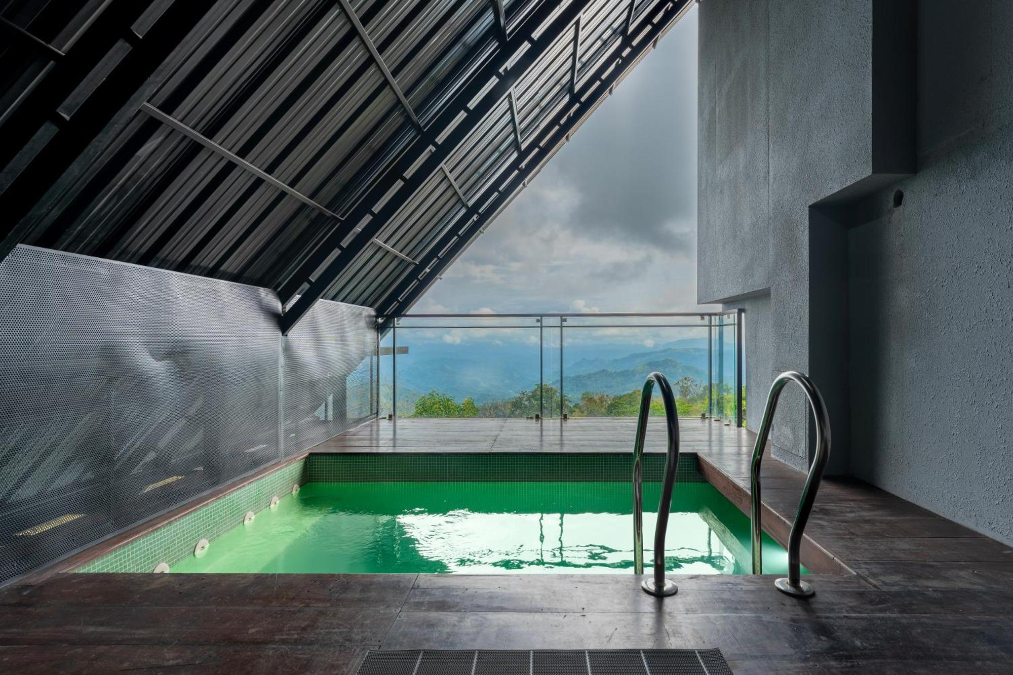 K Mansion Apartment Munnar Bagian luar foto
